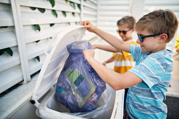 Best Garage Cleanout Services  in Keaau, HI